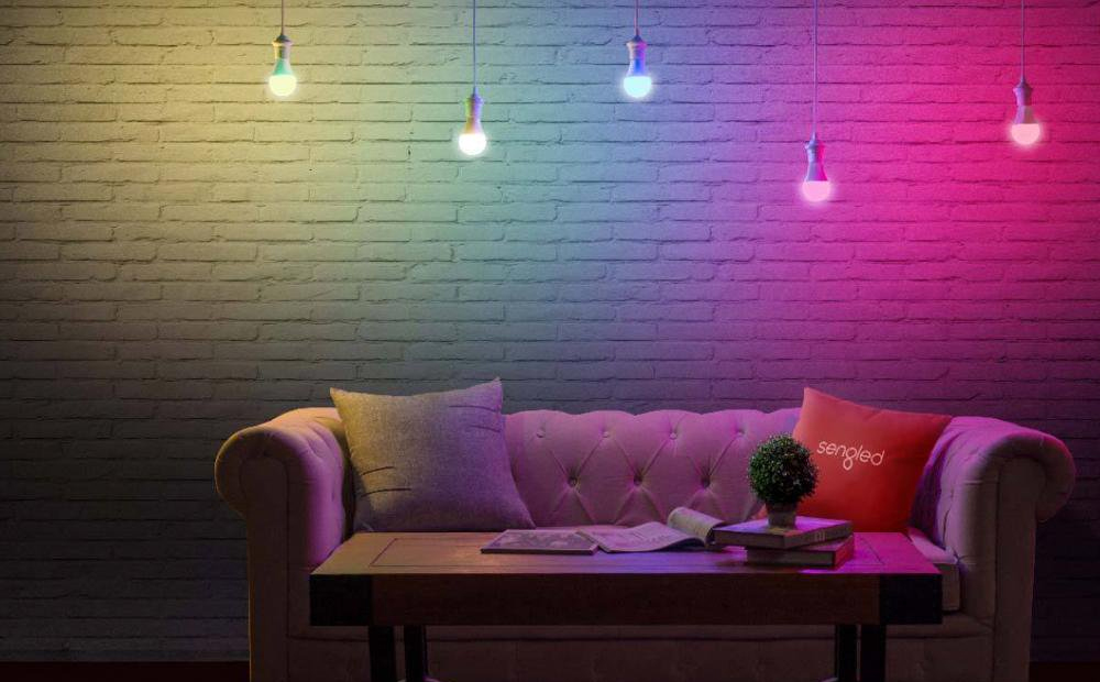 RGBW Multi-Color Smart Light Bulb