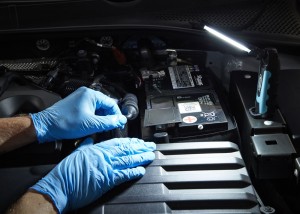 Slim Rechargeable LED Inspection Light Brings Mechanics-Centric Task Lighting to Car Workshops