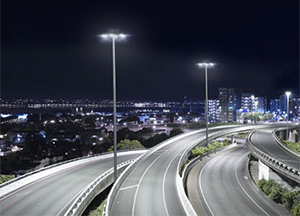 Philips HighFocus LED High Mast Lighting System Pushes Up the Benchmark for Large Area Lighting