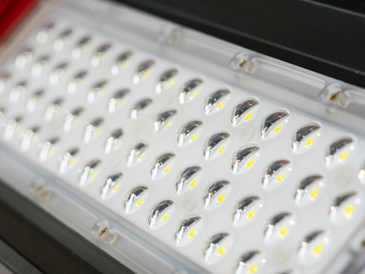 LED Flood Lights How the Outdoor Lighting Allrounders Work