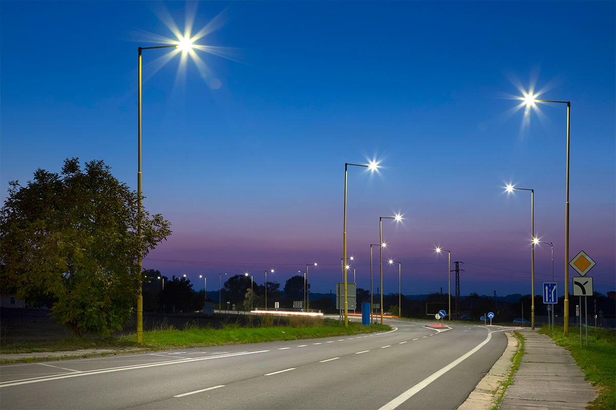 Best LED Street Lights | LED Luminaires for Roadway and Street Lighting